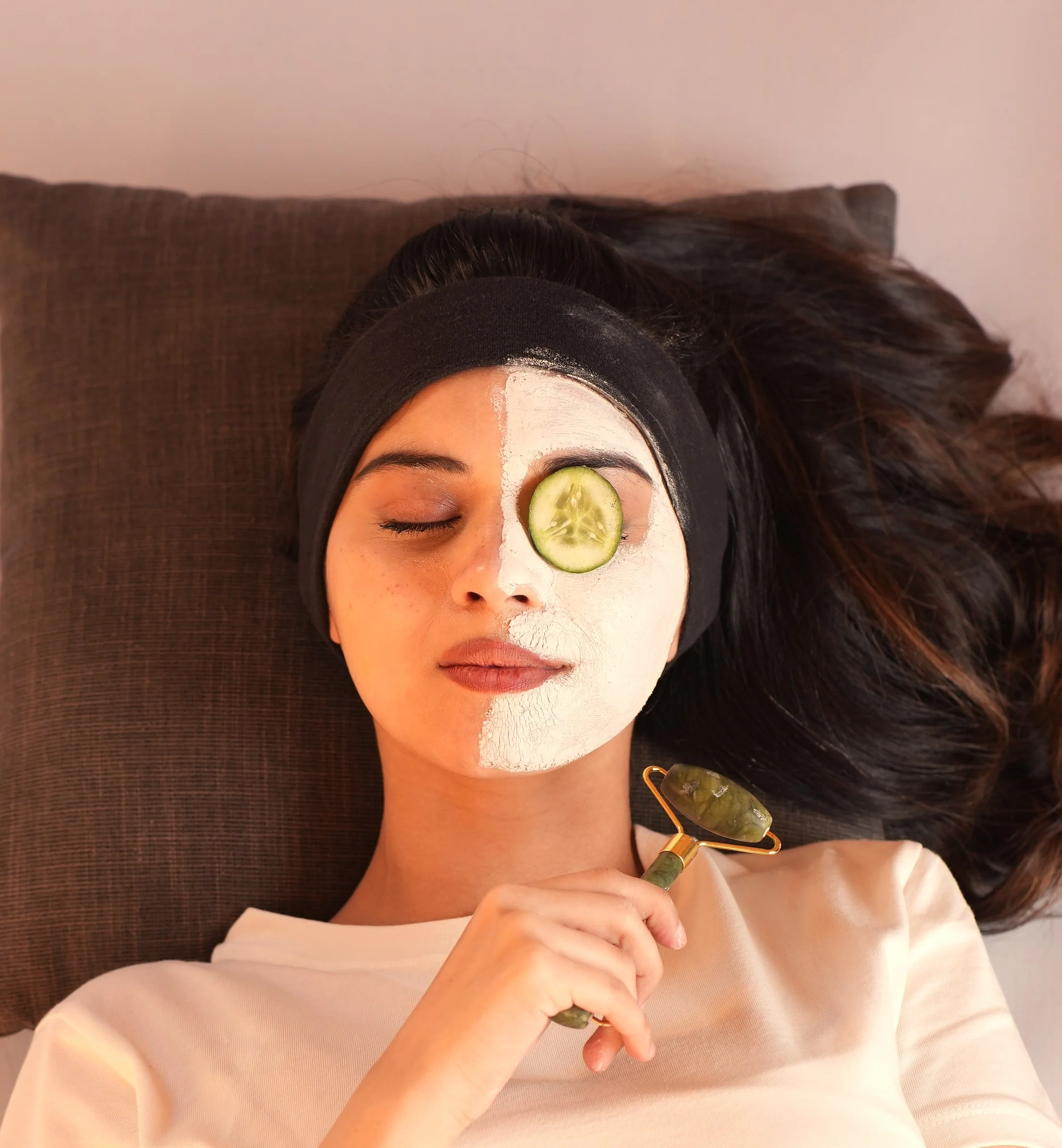 Blesso Whitening Facial Herbal Mud Mask 100ml (New Packing) - Image 2